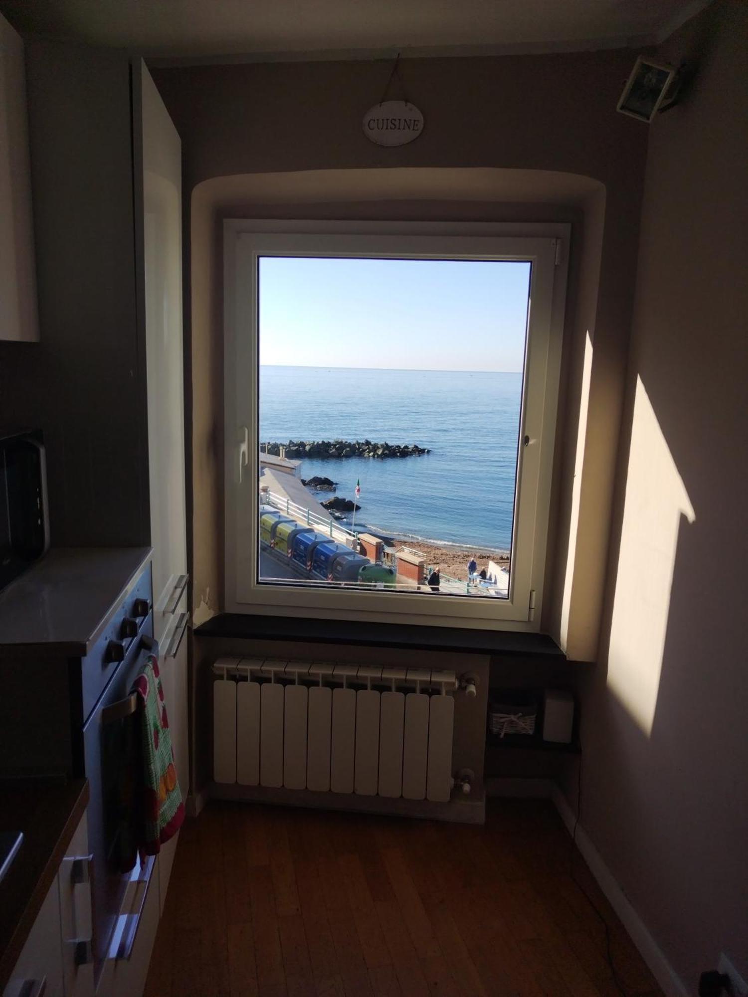 Ferienwohnung Casa Tabata Fronte Mare Genua Exterior foto